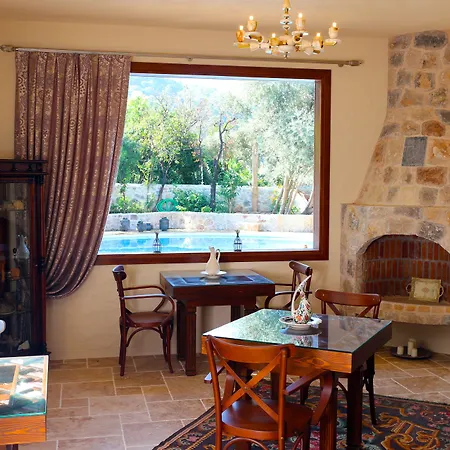 Exclusive Boutique 5 פאטהיה